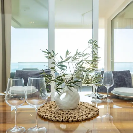 Luxury Penthouse Sara Apartman *