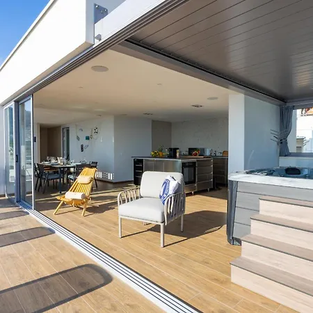 Luxury Penthouse Sara Apartman Makarska