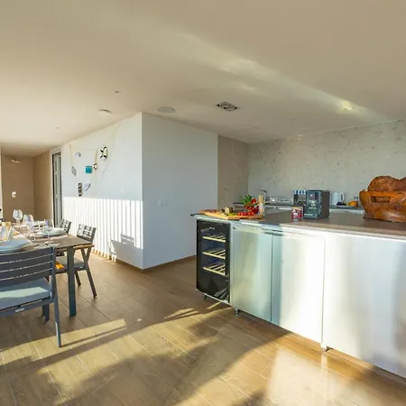 Luxury Penthouse Sara