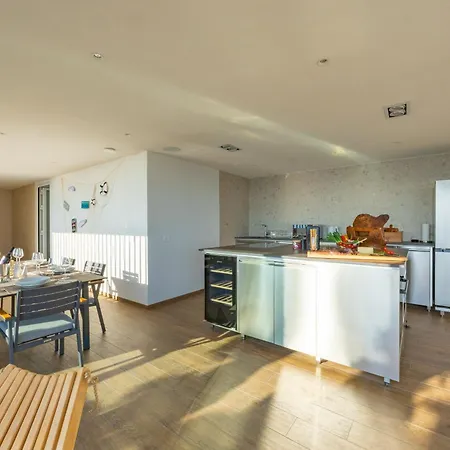Luxury Penthouse Sara Apartman *