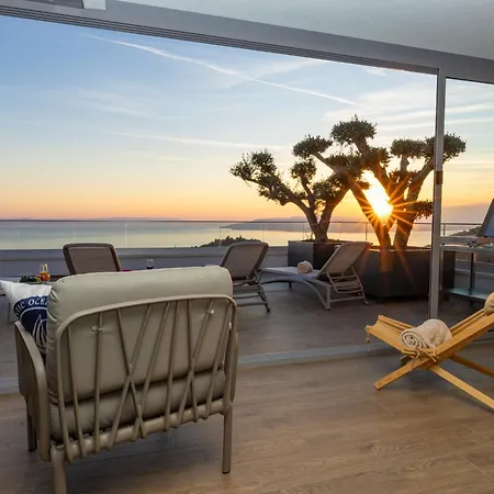 Apartman Luxury Penthouse Sara *