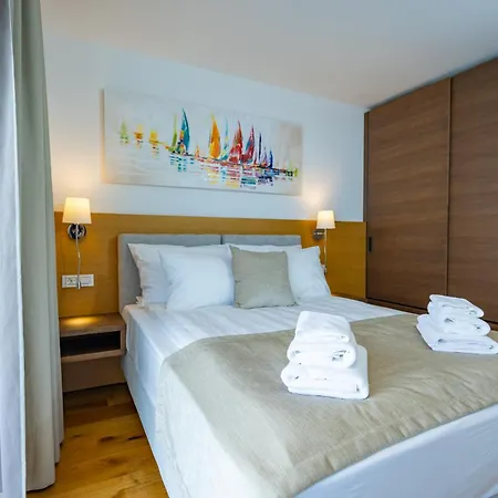 Luxury Penthouse Sara Makarska