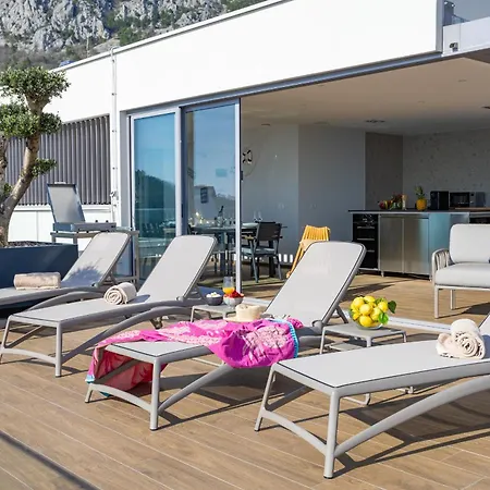 Luxury Penthouse Sara Apartman *